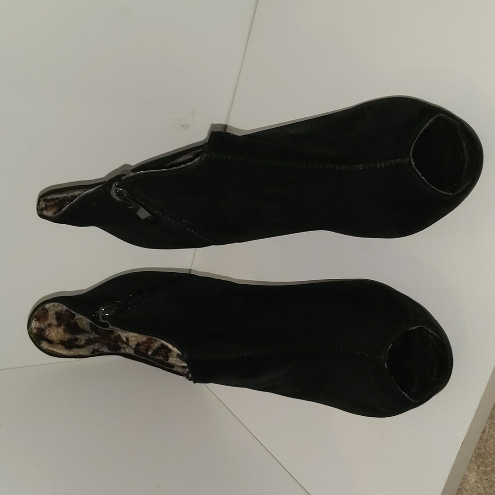 Black Booties Open Side Size 39